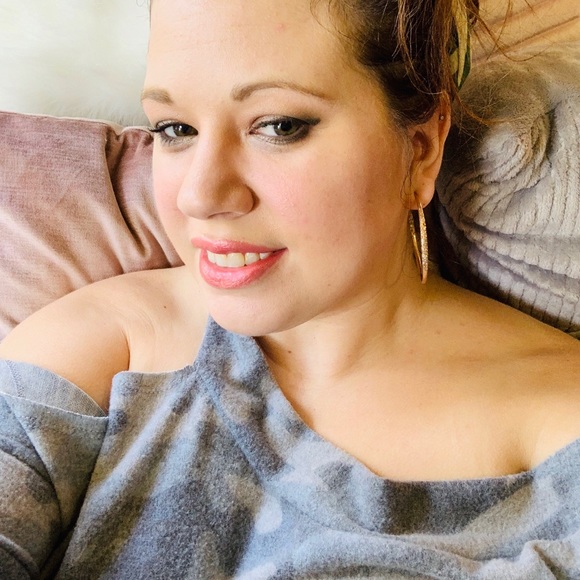 Meet your Posher, Melanie - Picture 4 of 15